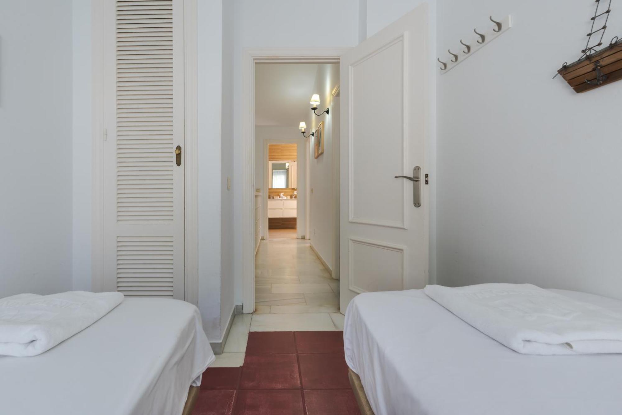 Wintowinrentals Townhouse, Pool & Beach Marbellac Extérieur photo